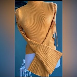 New Womens Knitted sweater, Size S